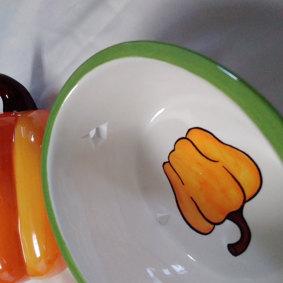 Certified International Orange Pepper Dish - Picture 3 of 11